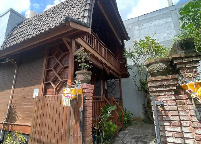 Ferienhaus Tan'sjoglo Munggu